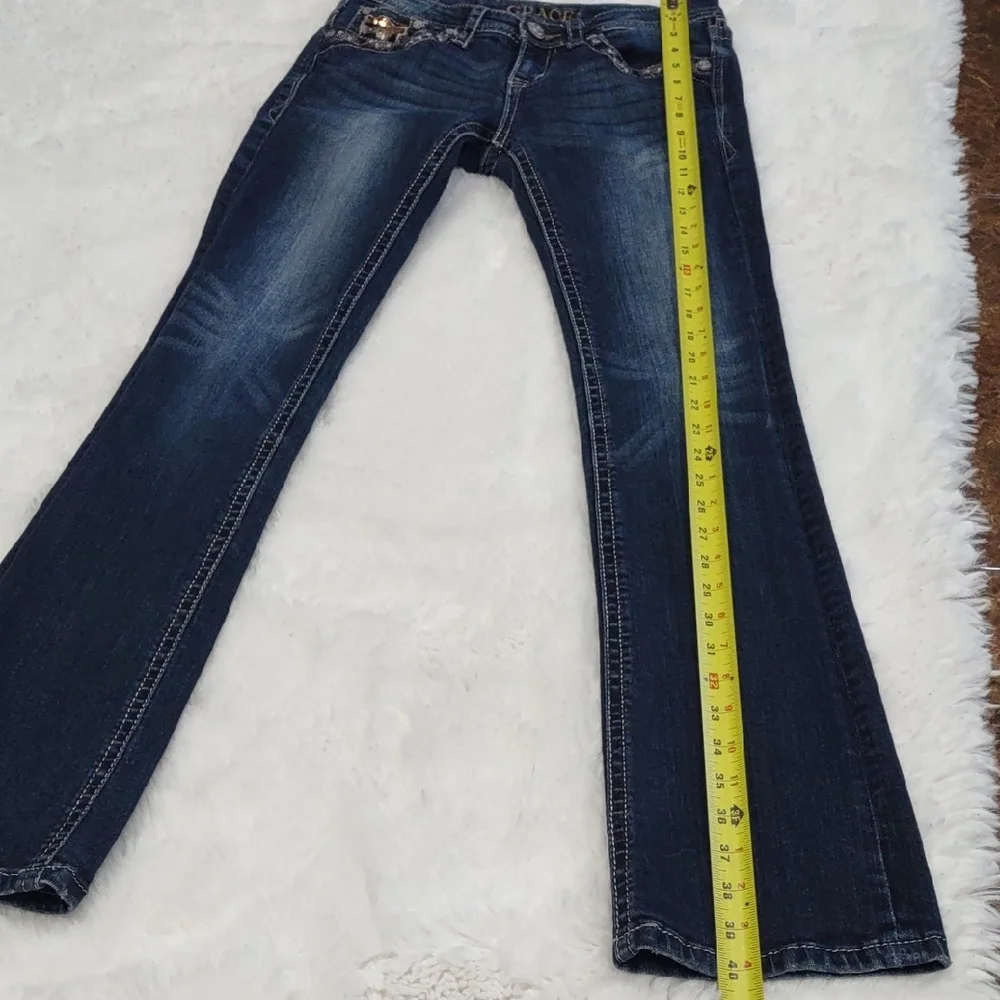 Grace Women's Blue Jeans - Picture 12 of 17